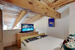 1 bedroom, iron/ironing board, travel cot, WiFi