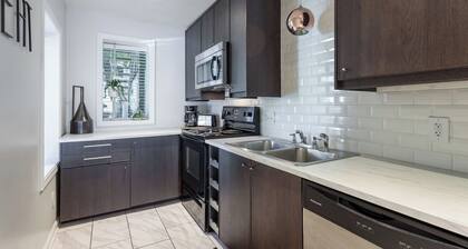 Beautiful One Bedroom With King Bed | 07