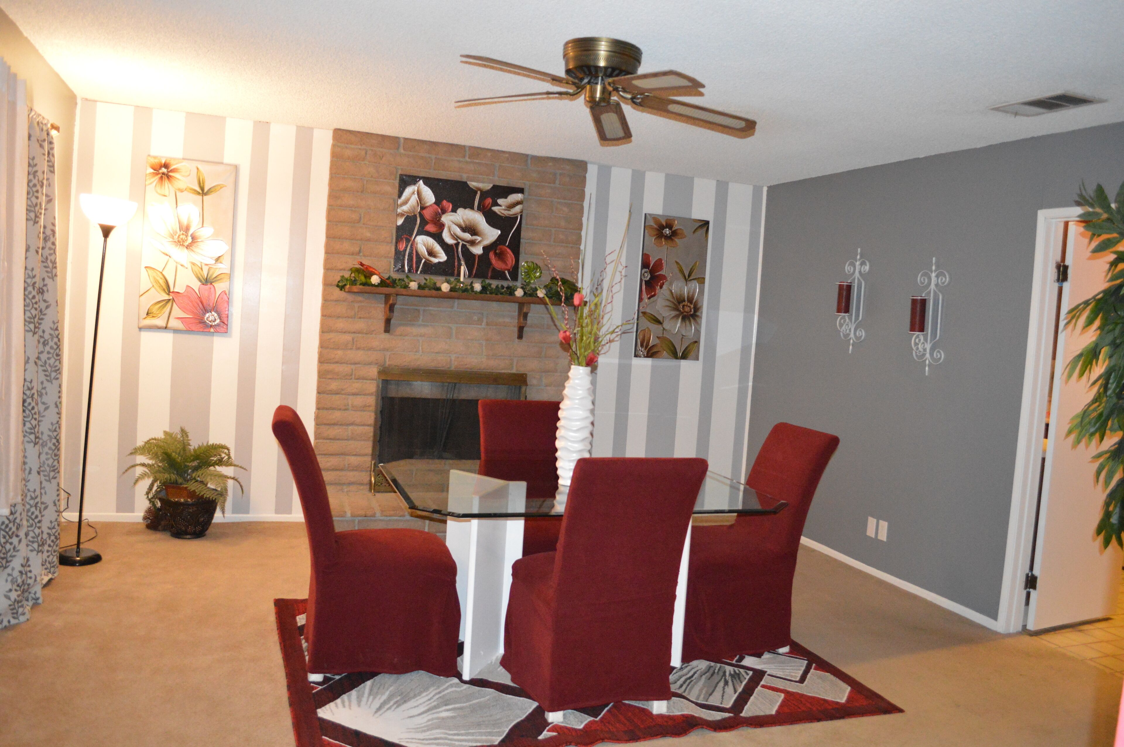 Come enjoy a nice relaxing 3 bedroom home, 10 minutes from the Strip~