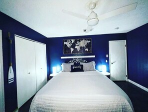 3 bedrooms, iron/ironing board, Internet, bed sheets