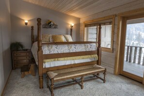 3 habitaciones, escritorio, tabla de planchar con plancha y wifi 