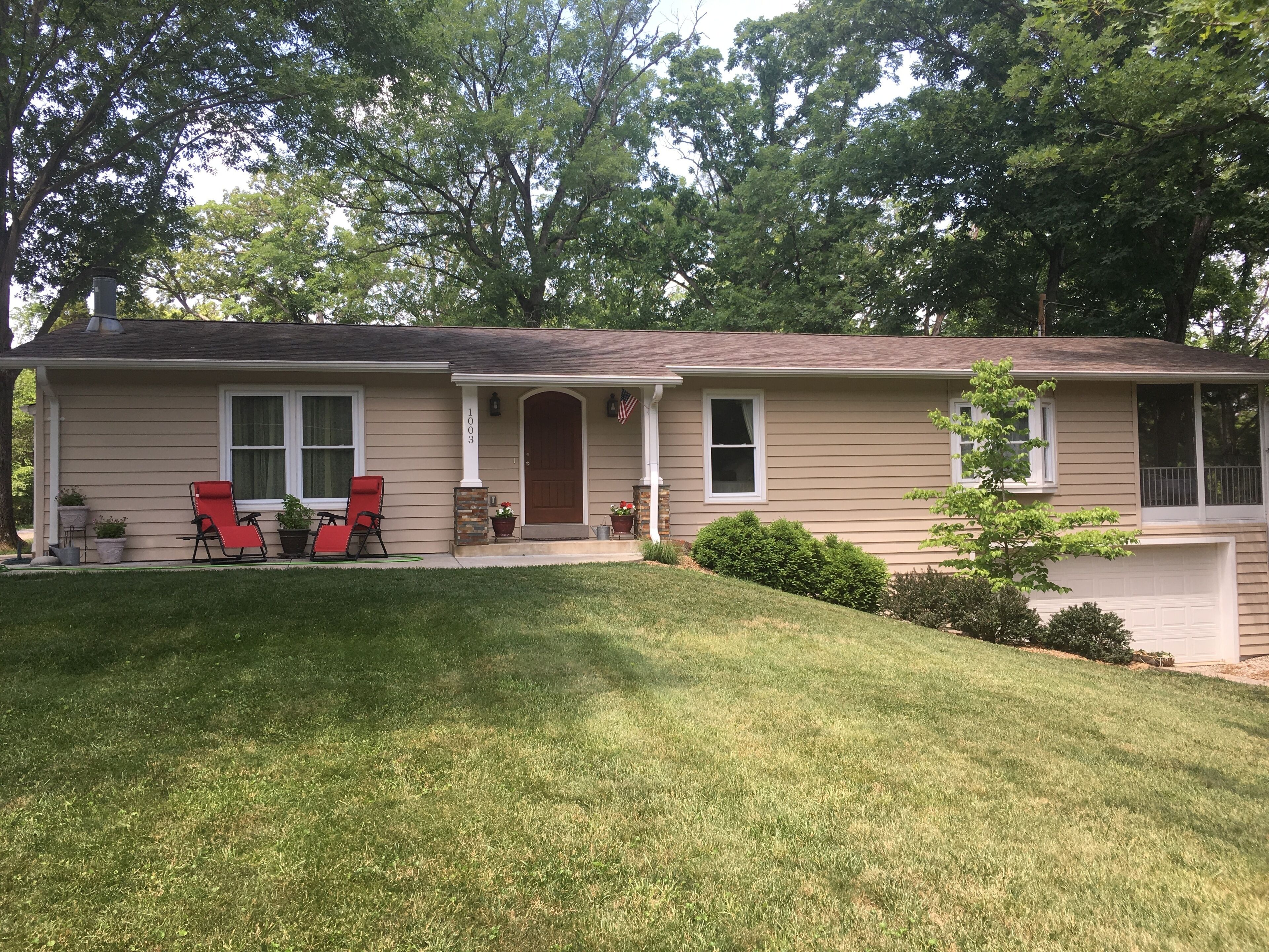 Cozy Wine Country Home [ Lodging only ... this is not an event venue ]