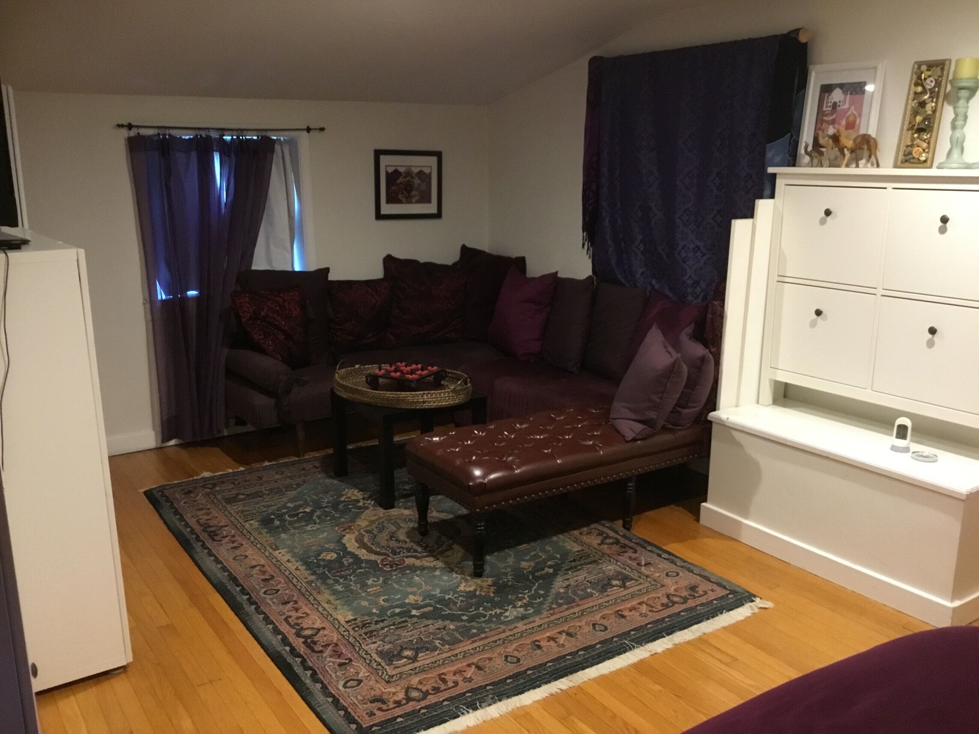 Abington Jenkintown Two Bedroom apartment in Philadelphia Suburbs