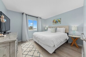 2 bedrooms, iron/ironing board, bed sheets