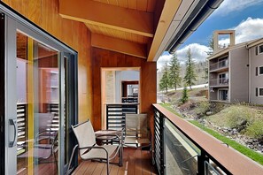 Property grounds - 🌲Timberline B3F Standard 1-Bedroom + Loft ~Hot Tub~Pool~WiFi~Ski-in/out~Local Shuttle🌲 (Snowmass Village)