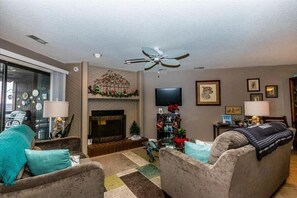 TV, fireplace, DVD player