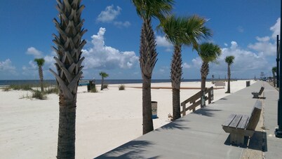 Stay with us for your best vacation EVER @ Sunny Side up 