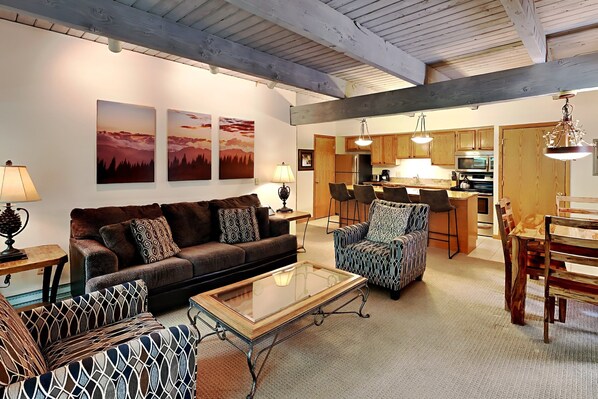 TV, fireplace, DVD player, ping pong