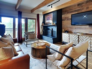 TV, fireplace, DVD player, ping pong