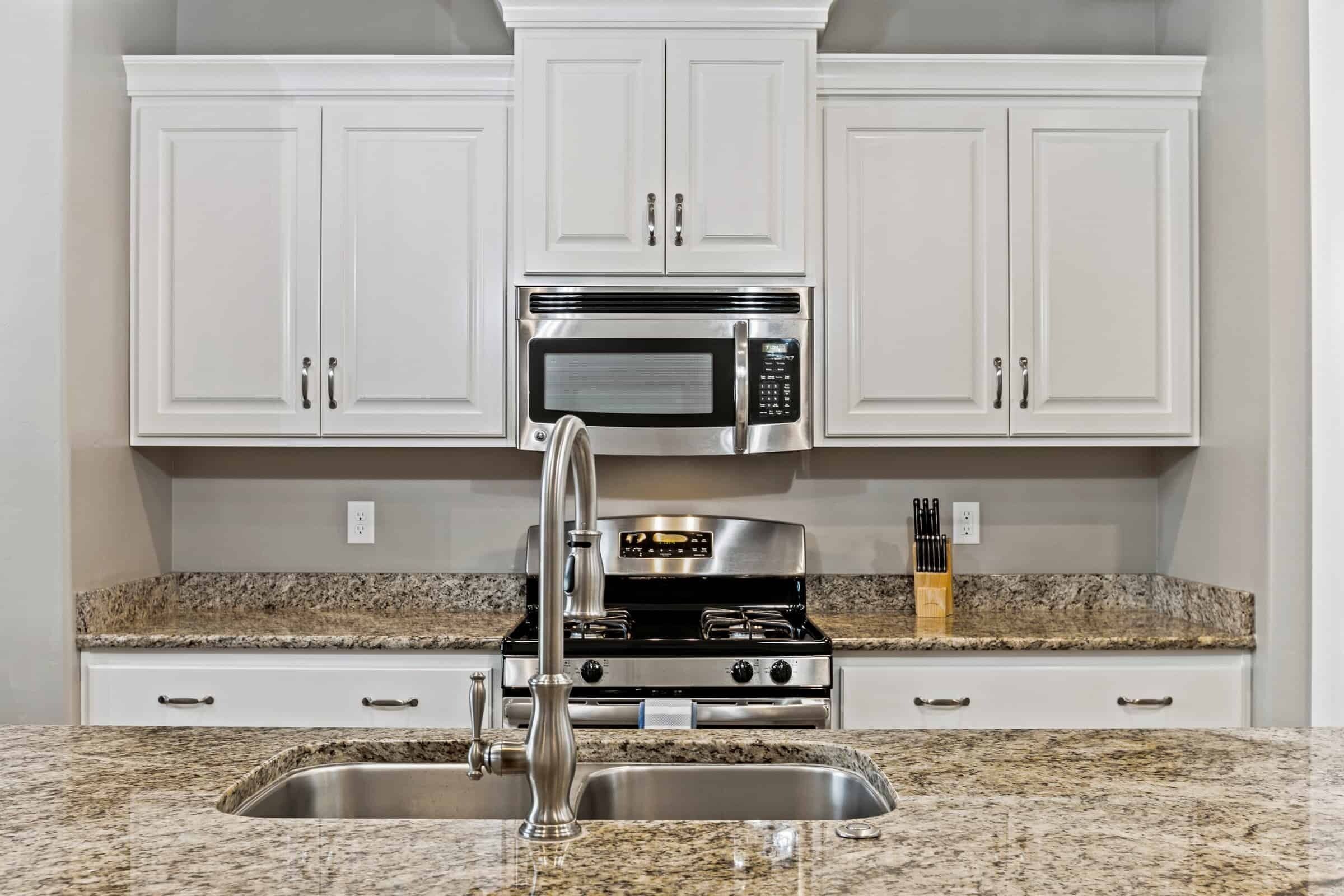 Pride of the Ledges GORGEOUS VIEWS, Xbox, and 2 pools!