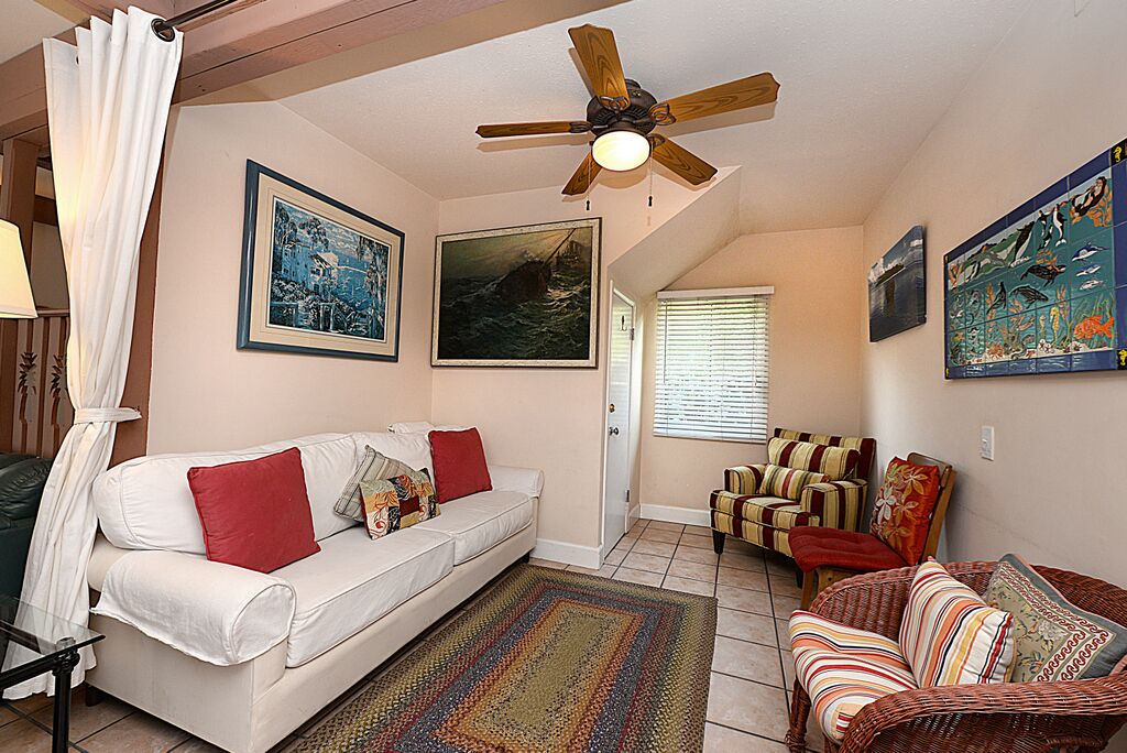 309CE: Incredible Island Vacation Home, Min Away from Downtown, BBQ, Porch - 309