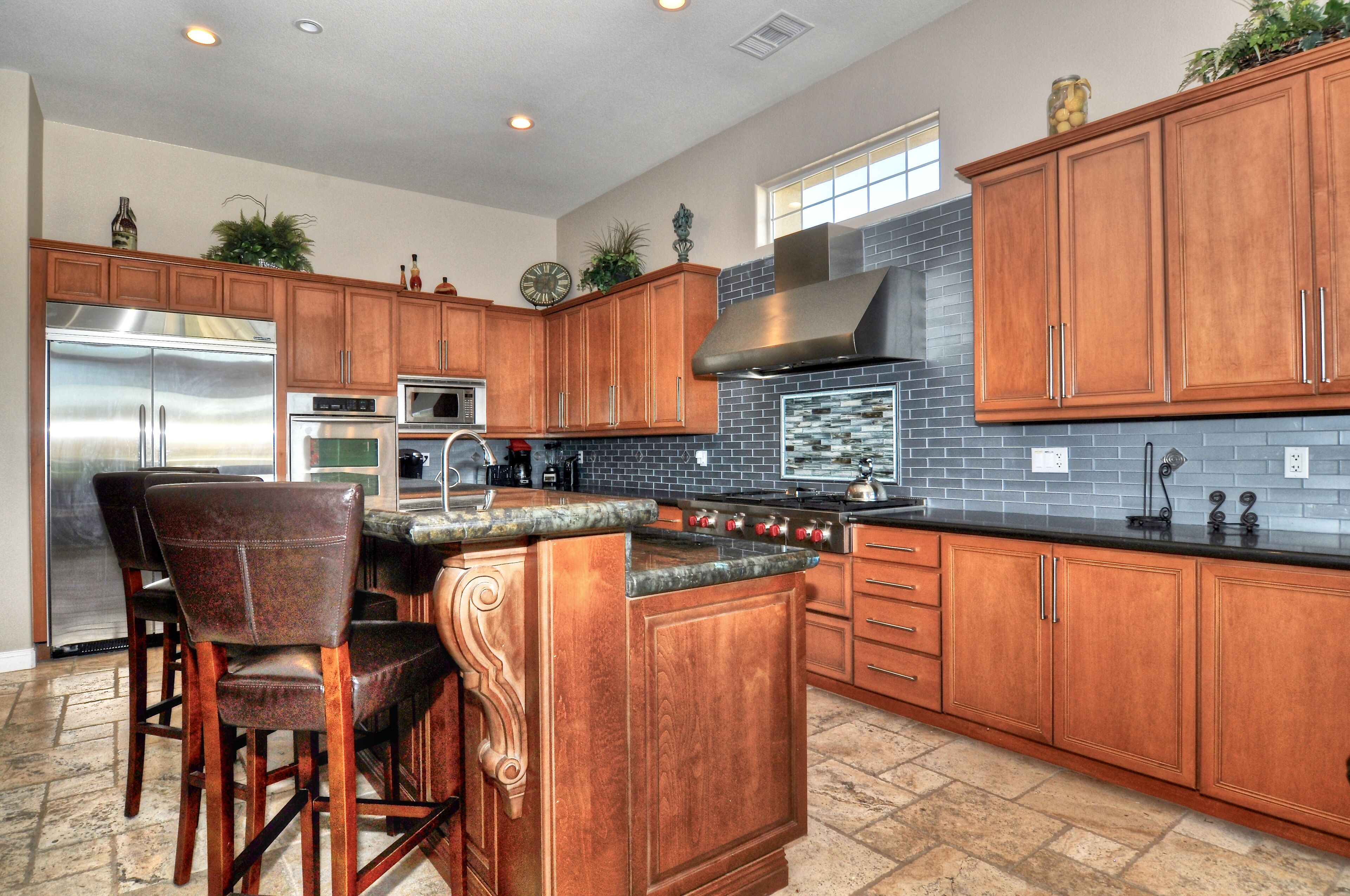 PGA Legends Estate with stunning pool/spa on golf course!  4bedroom #063568