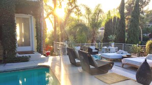 Pool - 3 BEDROOM Penthouse VILLA - VIEWS POOL and OUTDOOR LOUNGE (Los Angeles)
