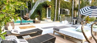 3 BEDROOM Penthouse VILLA - VIEWS POOL and OUTDOOR LOUNGE