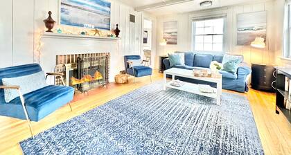 Starfish Cottage★0.4mi walk Beach & Village★Pet Friendly★Bikes★Fireplace★Firepit