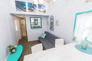 Télévision, espaces bureaux