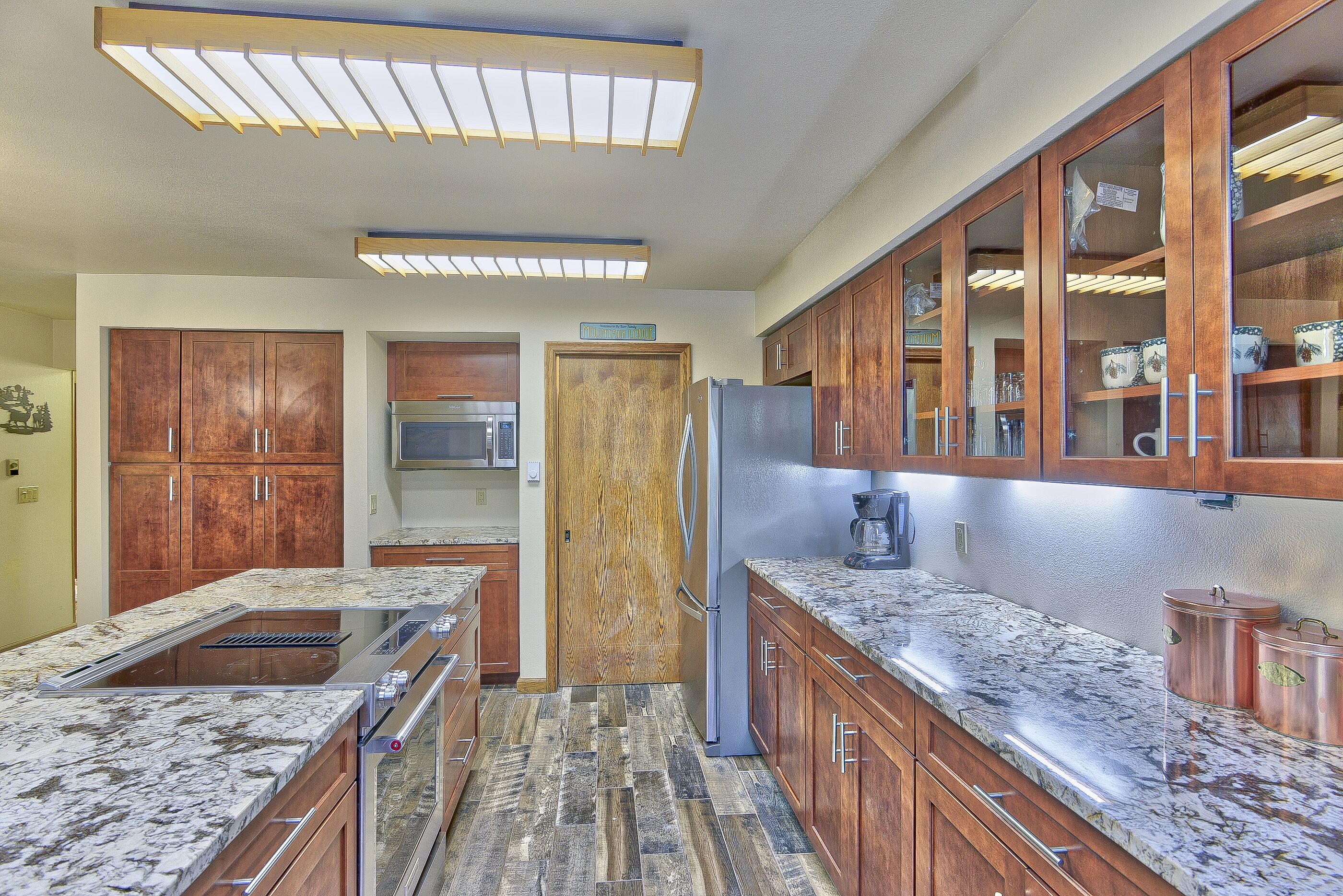 Remodeled Ski In/Ski Out ground floor condo. Access to Pool & Hot Tub