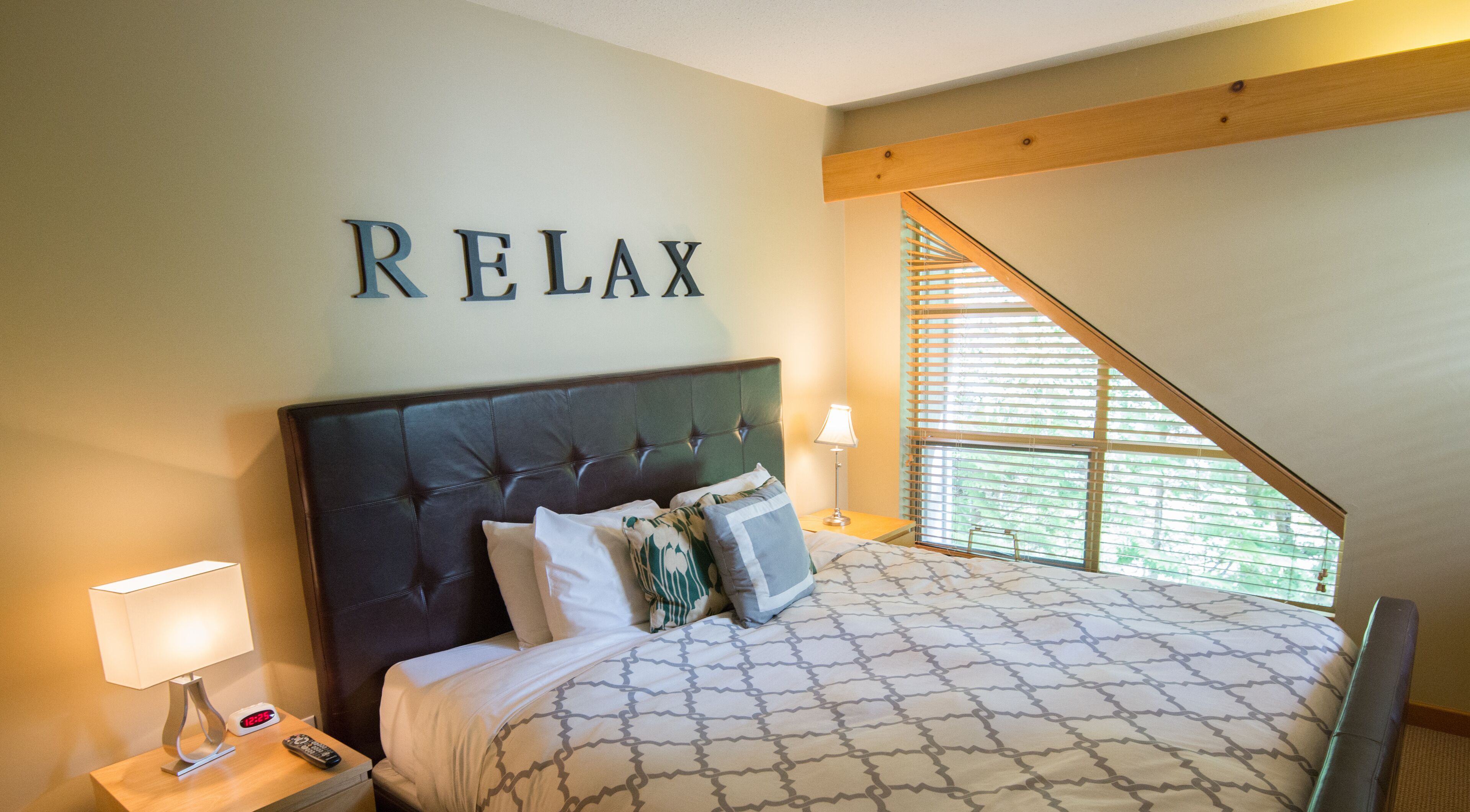 3 多间卧室、WiFi、床单