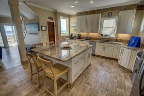 Fridge, microwave, oven, stovetop - Pointe O'View | Oceanfront | Private Pool, Hot Tub (Virginia Beach)
