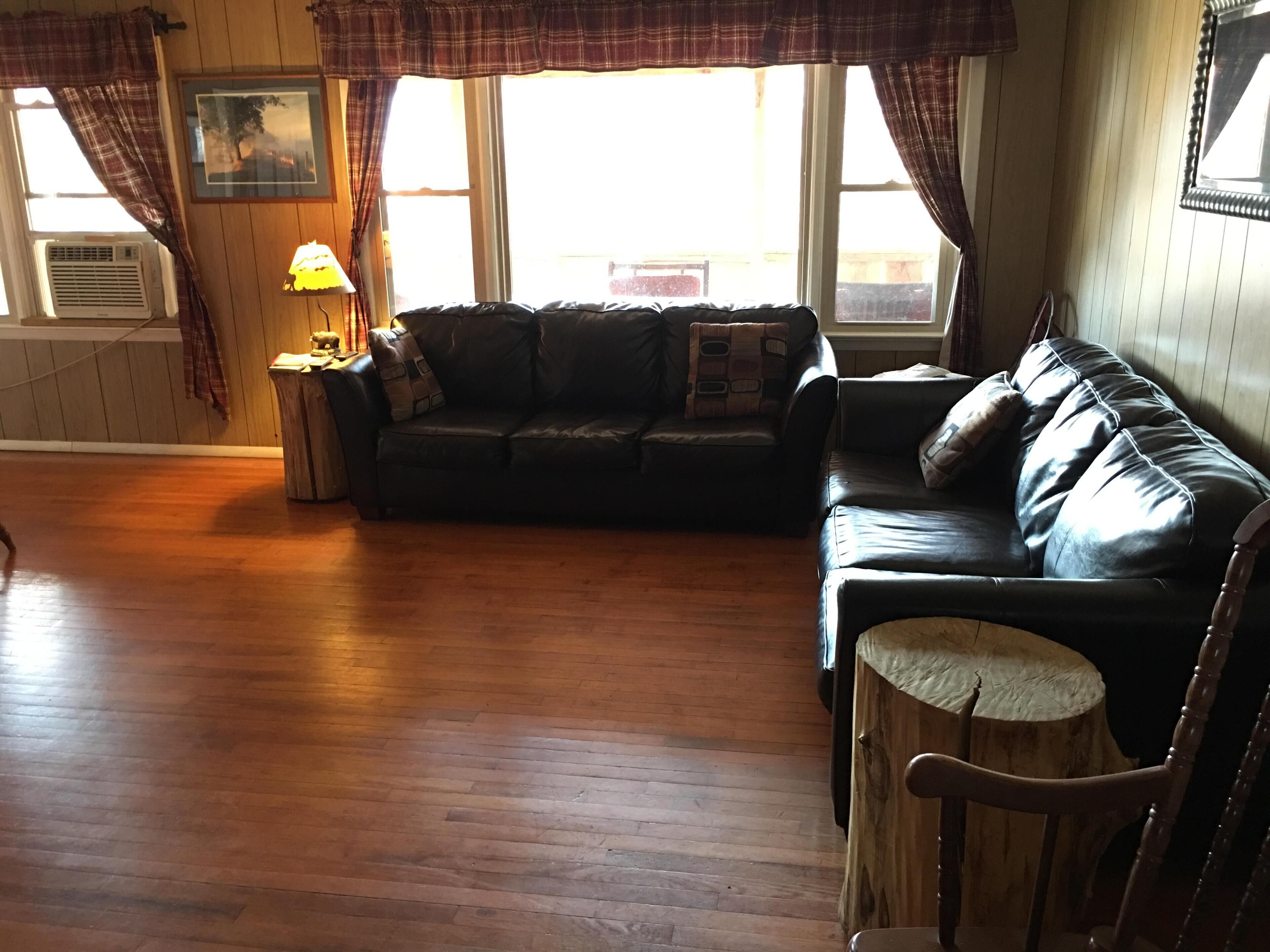 Bearidise Hot Tub, Fireplace, Near Asheville, View, Fire Pit, WiFi, Pet Friendly