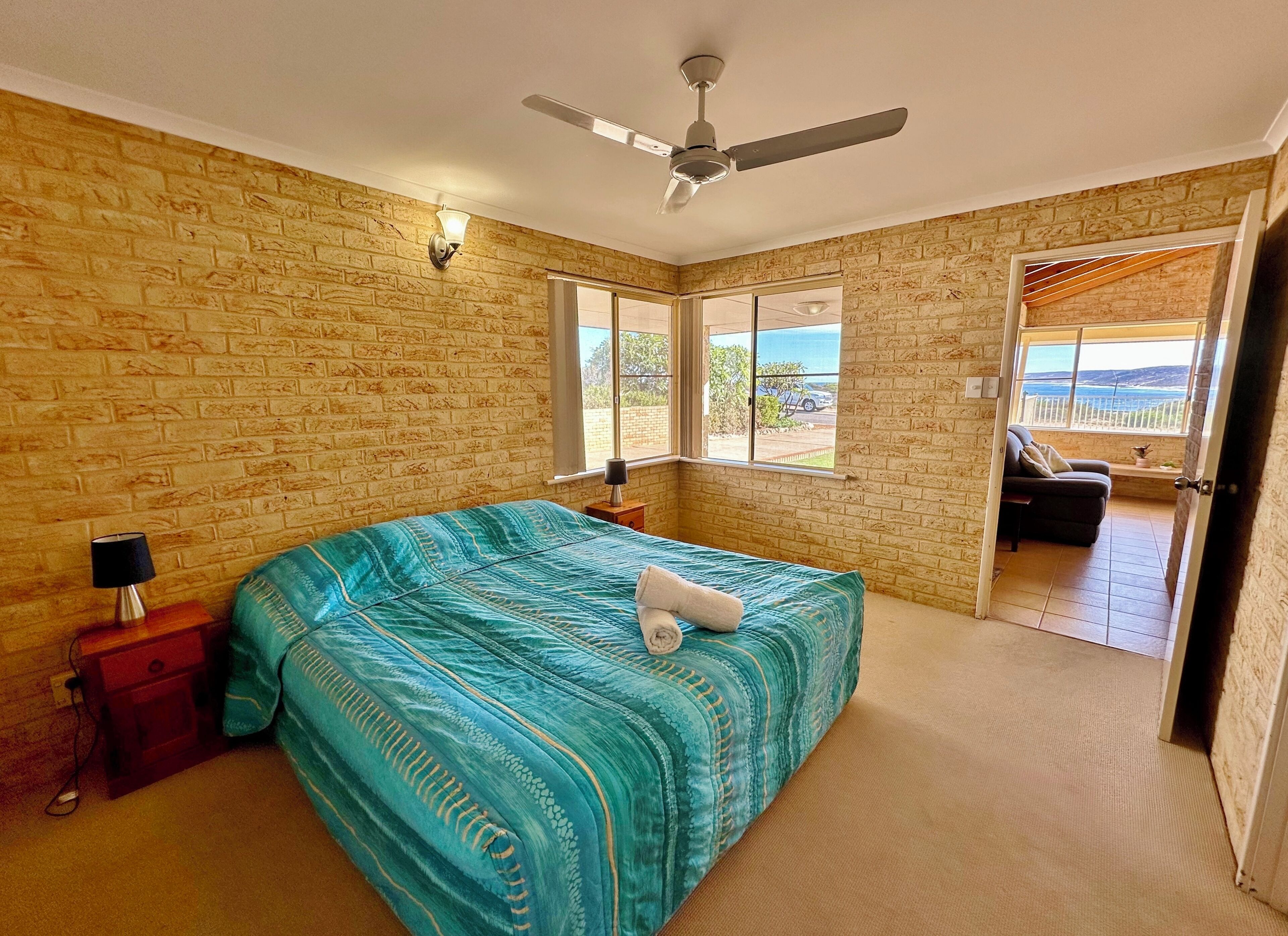 3 bedrooms, WiFi, bed sheets