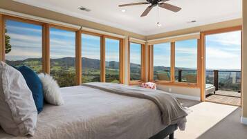 6 dormitorios, tabla de planchar con plancha, cuna de viaje y wifi