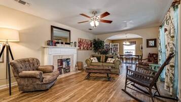 Smart-TV, Netflix og strømmetjenester