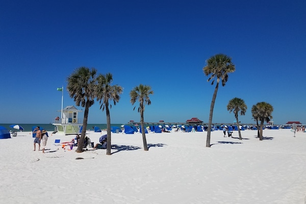 Sun loungers, beach towels