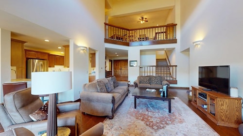 Summit Condo 2815 - Sweet Penthouse with Great Views