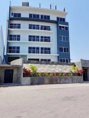 Exterior - Excelente Dpto. Marina muy cerca de la playa , vista panoramica  muy      cómodo (Mazatlán)