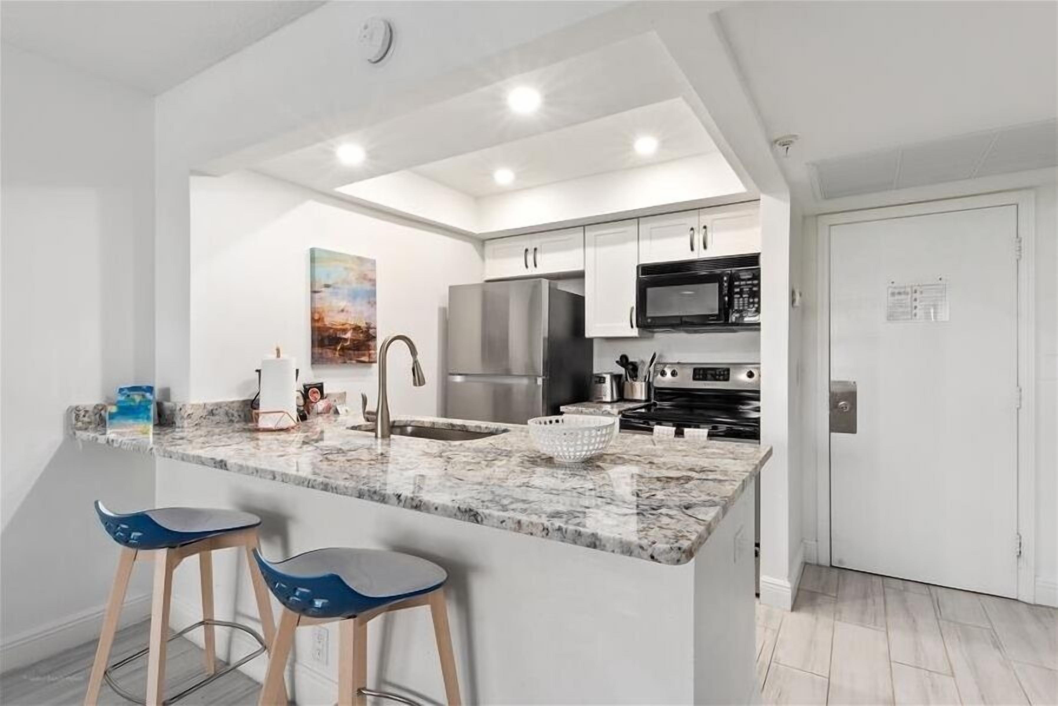 Fridge, microwave, oven, dishwasher