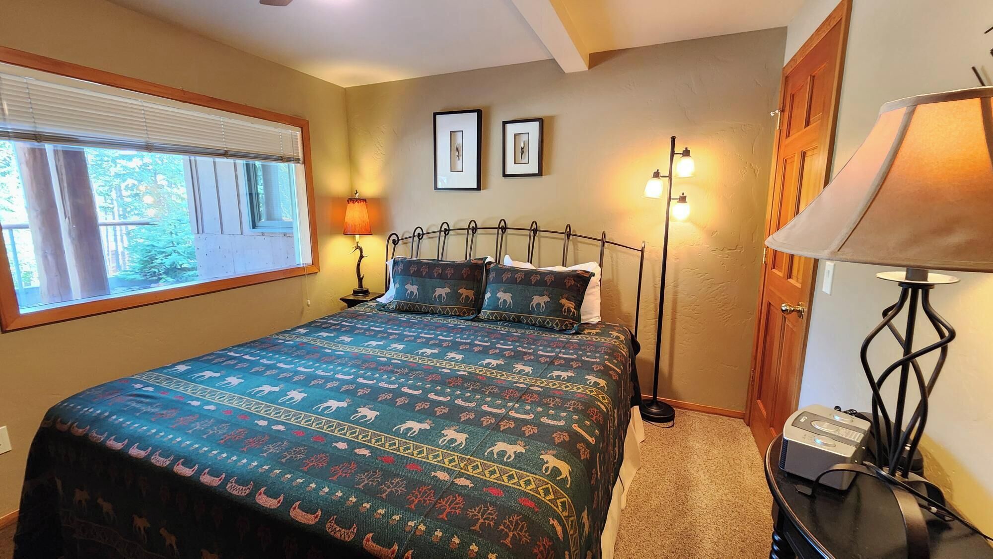 1 soverom, strykejern/-brett, wi-fi og sengetøy