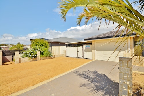 Blue Beard's Hideaway - Kalbarri, WA