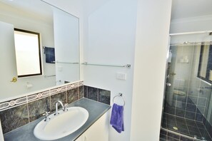 Bathtub - Blue Beard's Hideaway - Kalbarri, WA (Kalbarri)