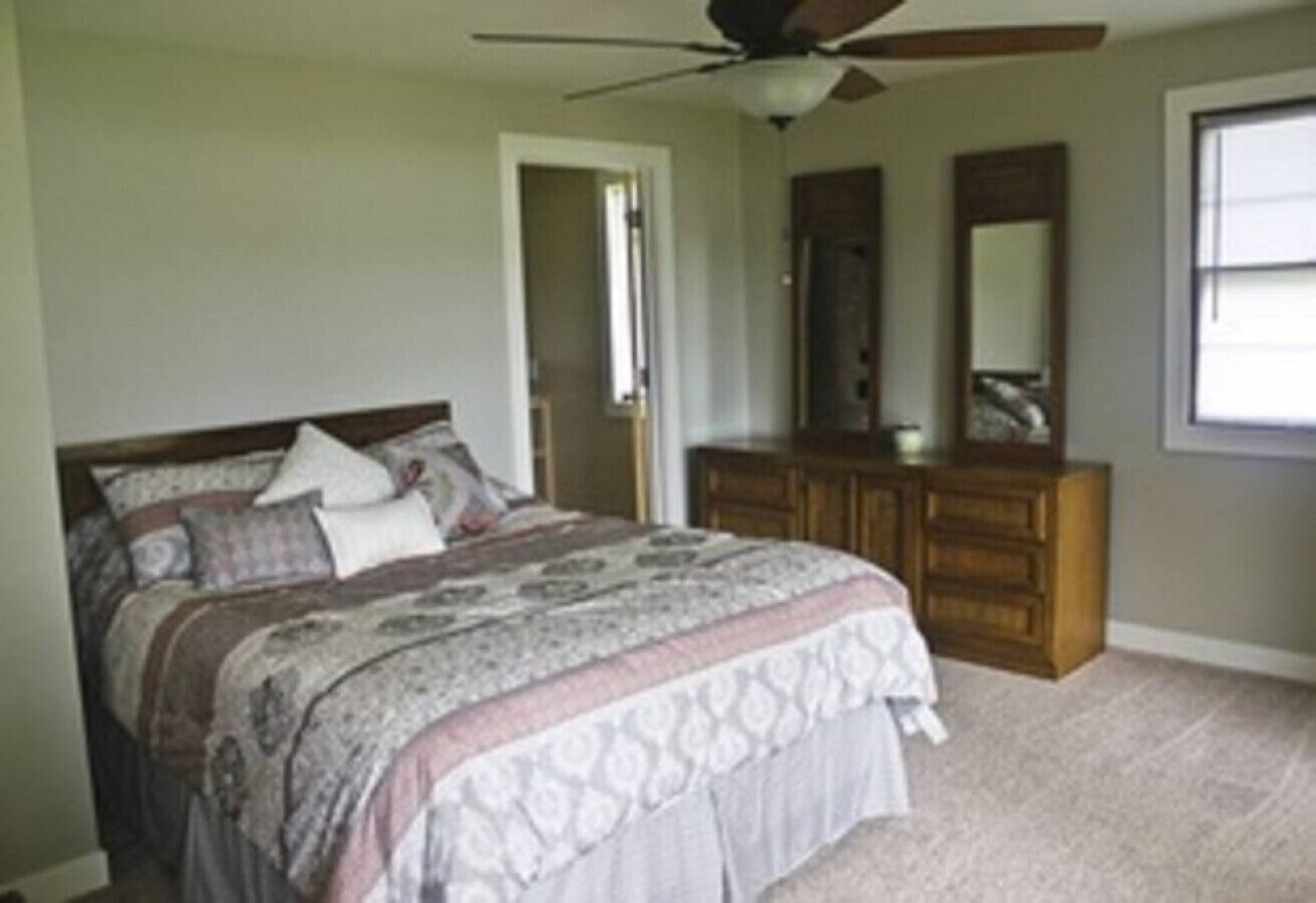 Spring lake cove · Waterfront with hot tub and dock Spring Lake Cove