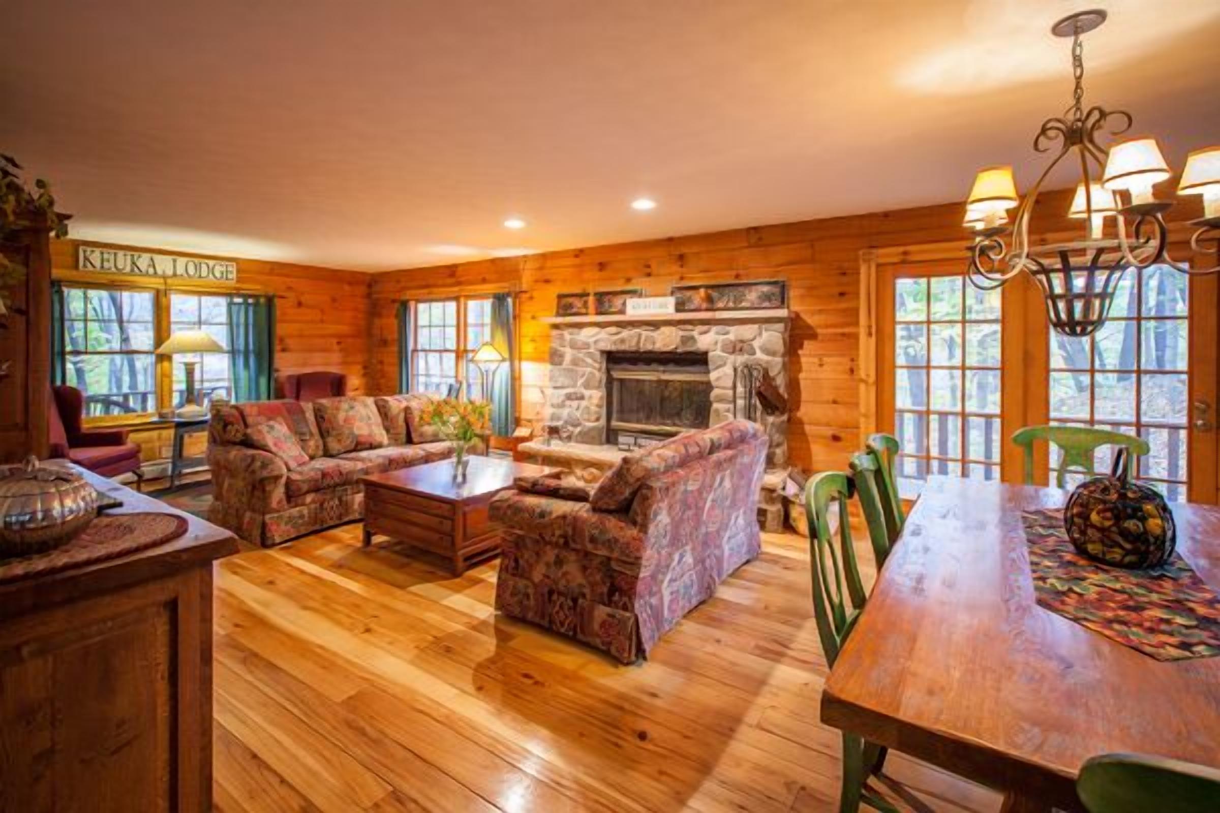Nestled In The Woods Overlooking The Pearl Of The Finger Lakes!