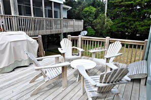 屋外ダイニングエリア