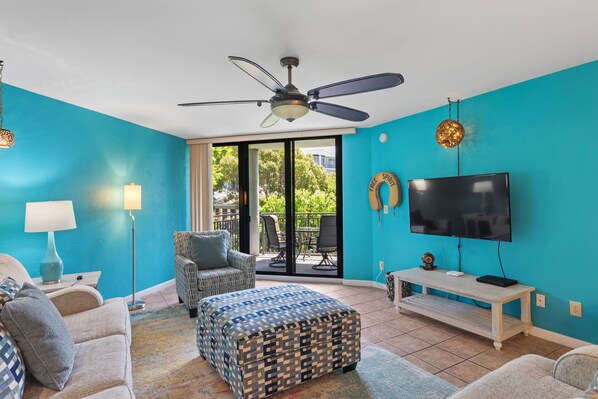 Smart TV, tenis de mesa y libros 