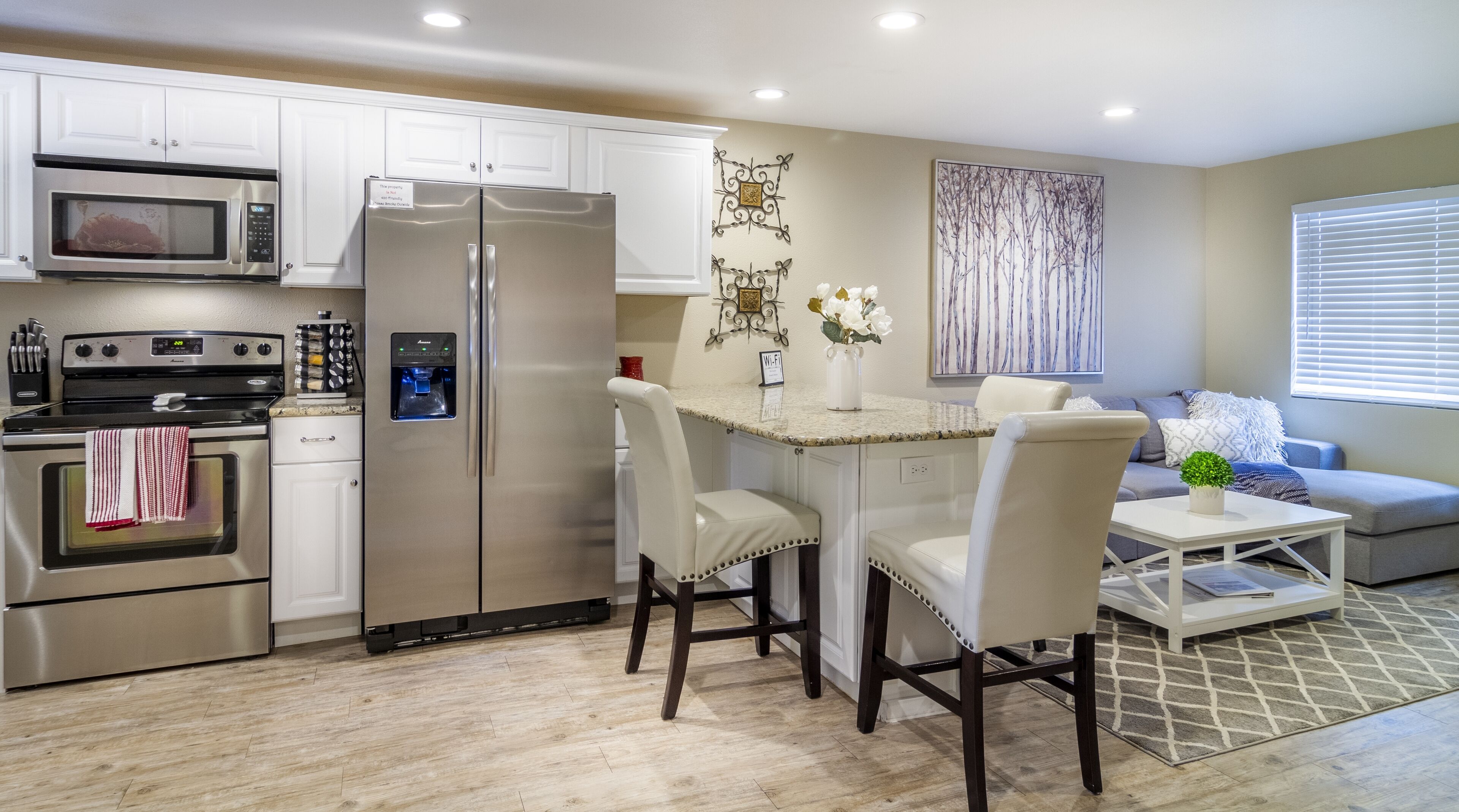 Perfect Retreat With Hot Tub, 5  minutes From Down Town & U.S. Olympic Museum.