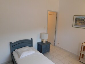 2 Schlafzimmer, Bügeleisen/Bügelbrett, WLAN