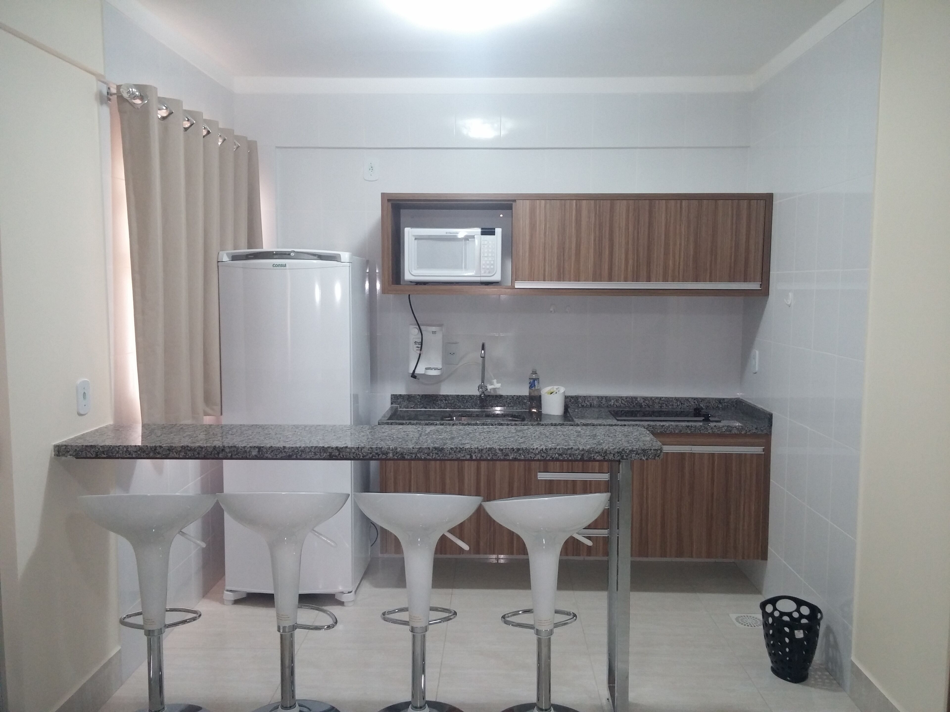 Flat - Lacqua Diroma IV