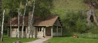 Aspen Cabin at Rye Creek Lodge