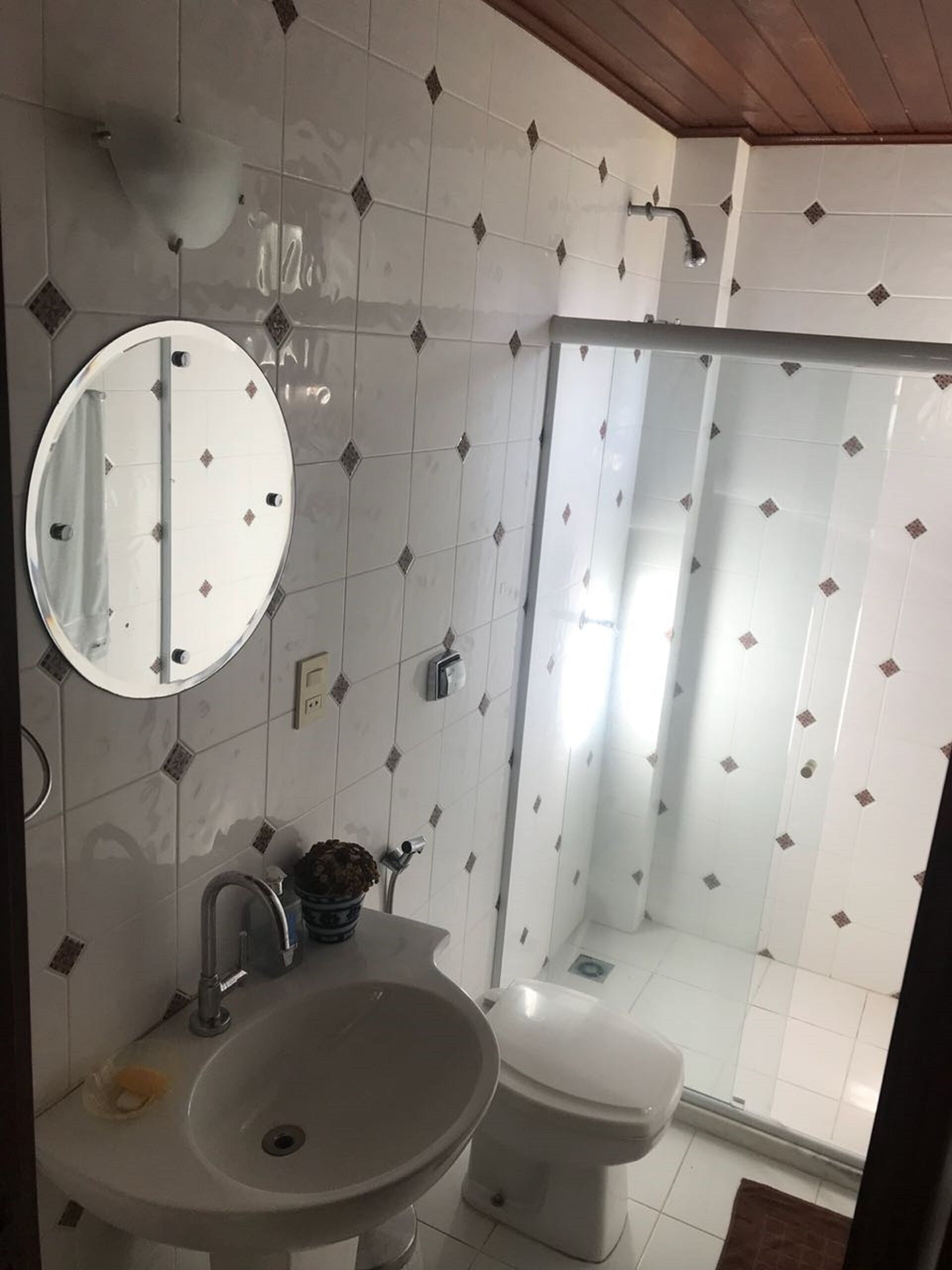 BEAUTIFUL HOUSE WITH 50M FROM THE BEACH - COND PARAISO