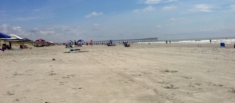 Shell House  - Less than a block to beach access and recently updated!