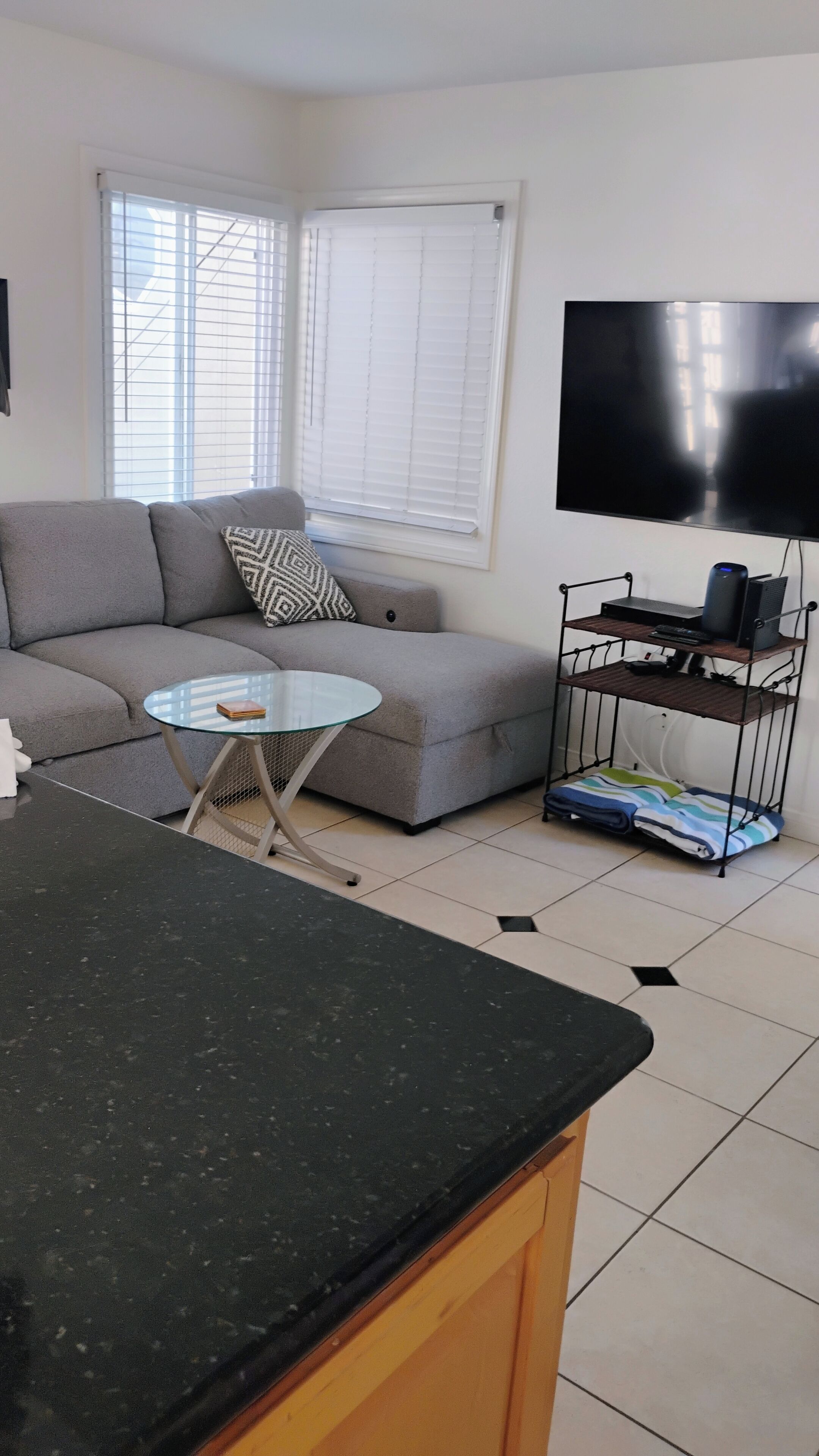 智能電視、書籍、音響