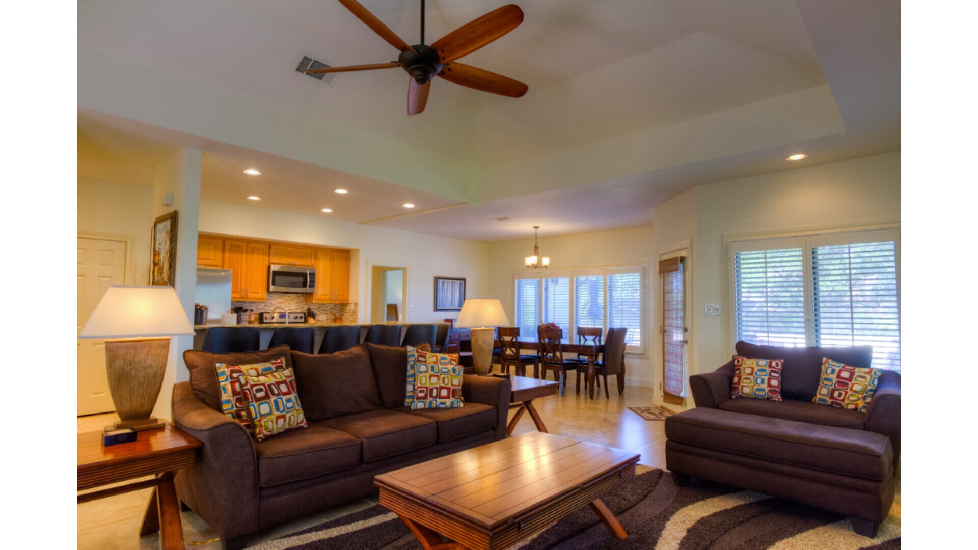 Executive Cottage in Barton Creek Lakeside