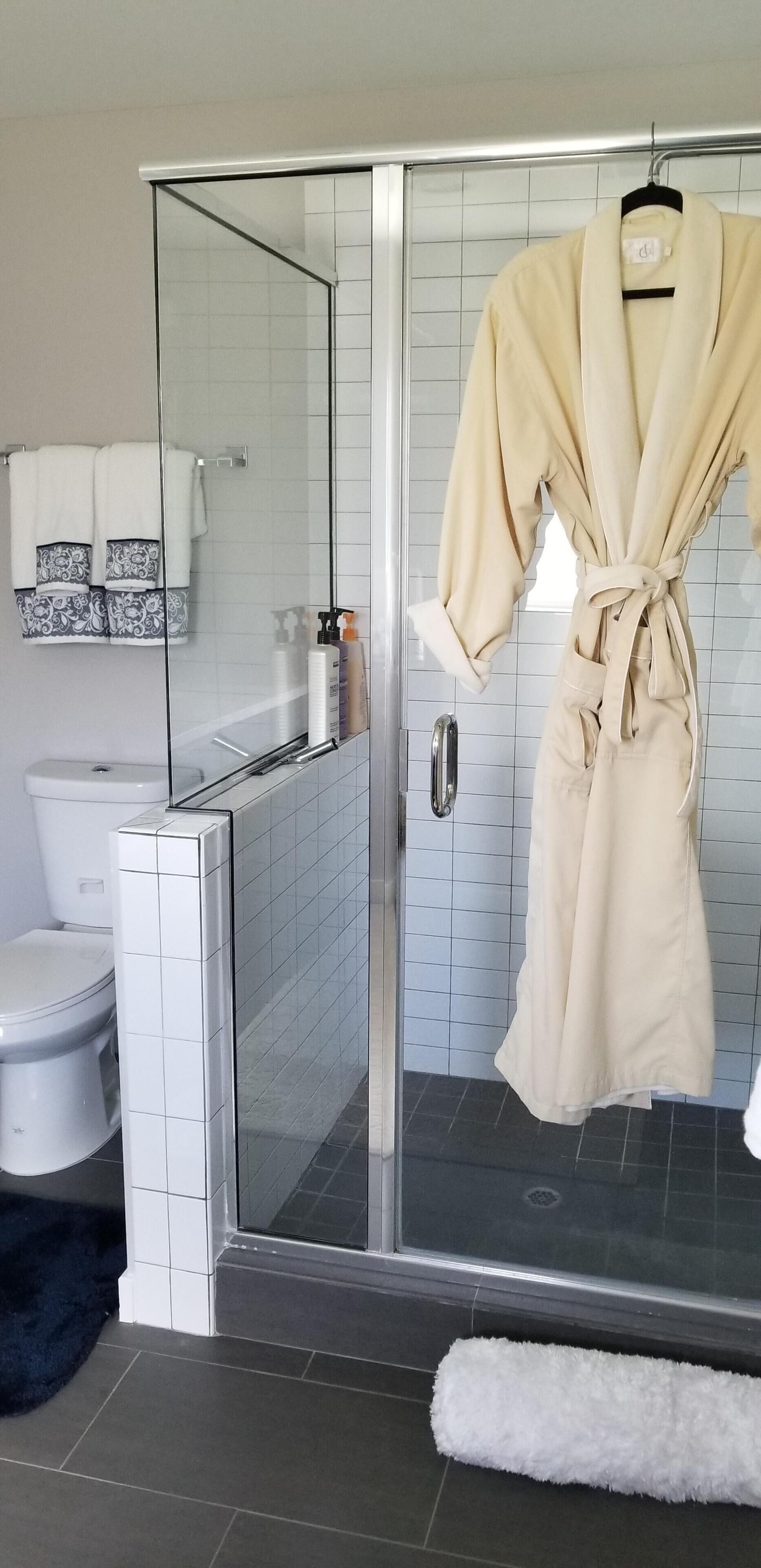 Luxurious Private Pool for your Scottsdale Retreat: Your Dream Vacation Awaits!