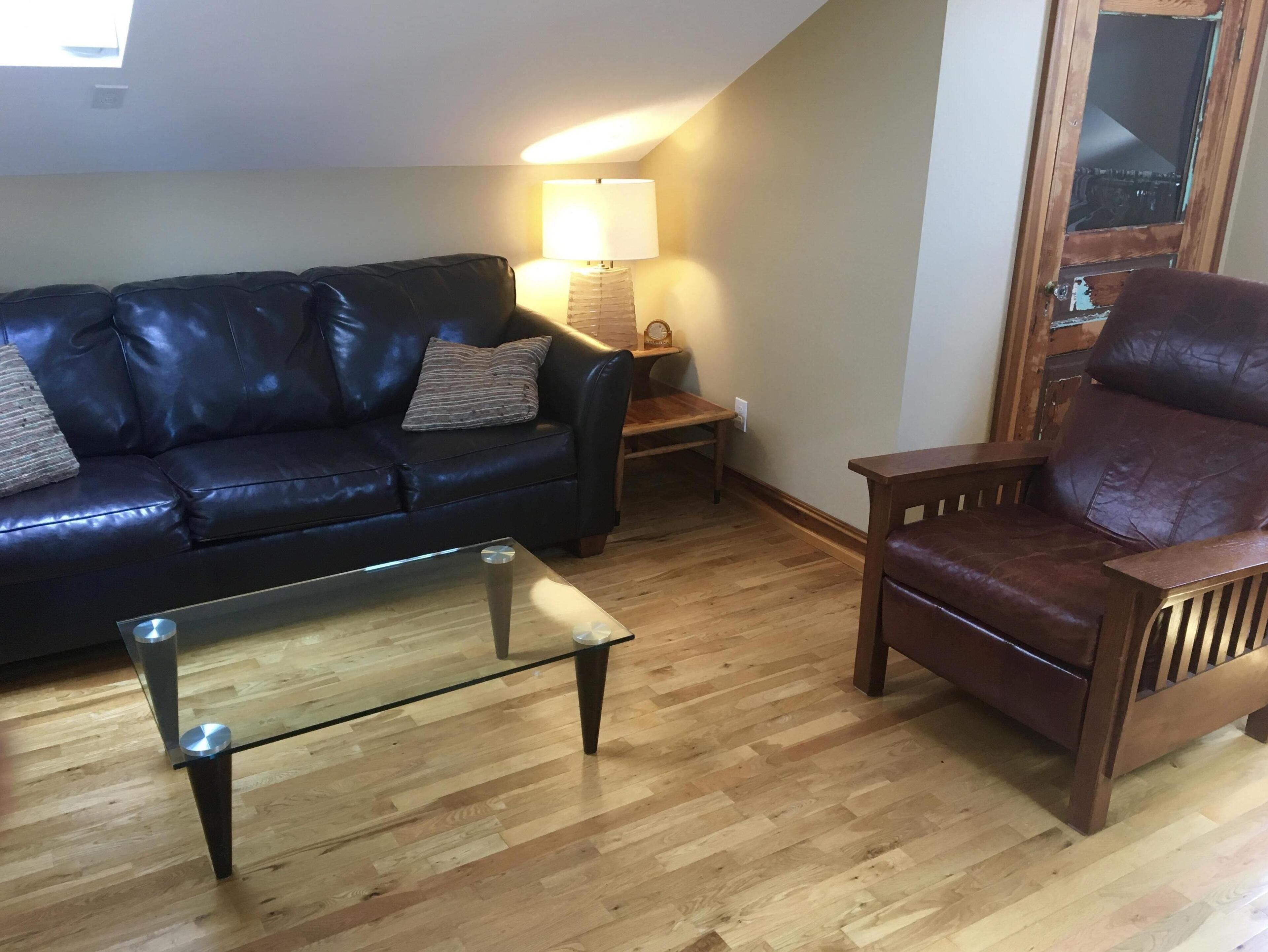 Walkable West AVL Treetops Private Loft Mtn Views Epic Sunsets Walk to Breweries