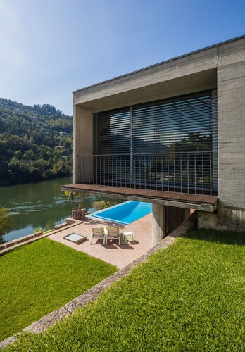 Douro House 4 suites, SPA, Swimming pool, Douro river quay