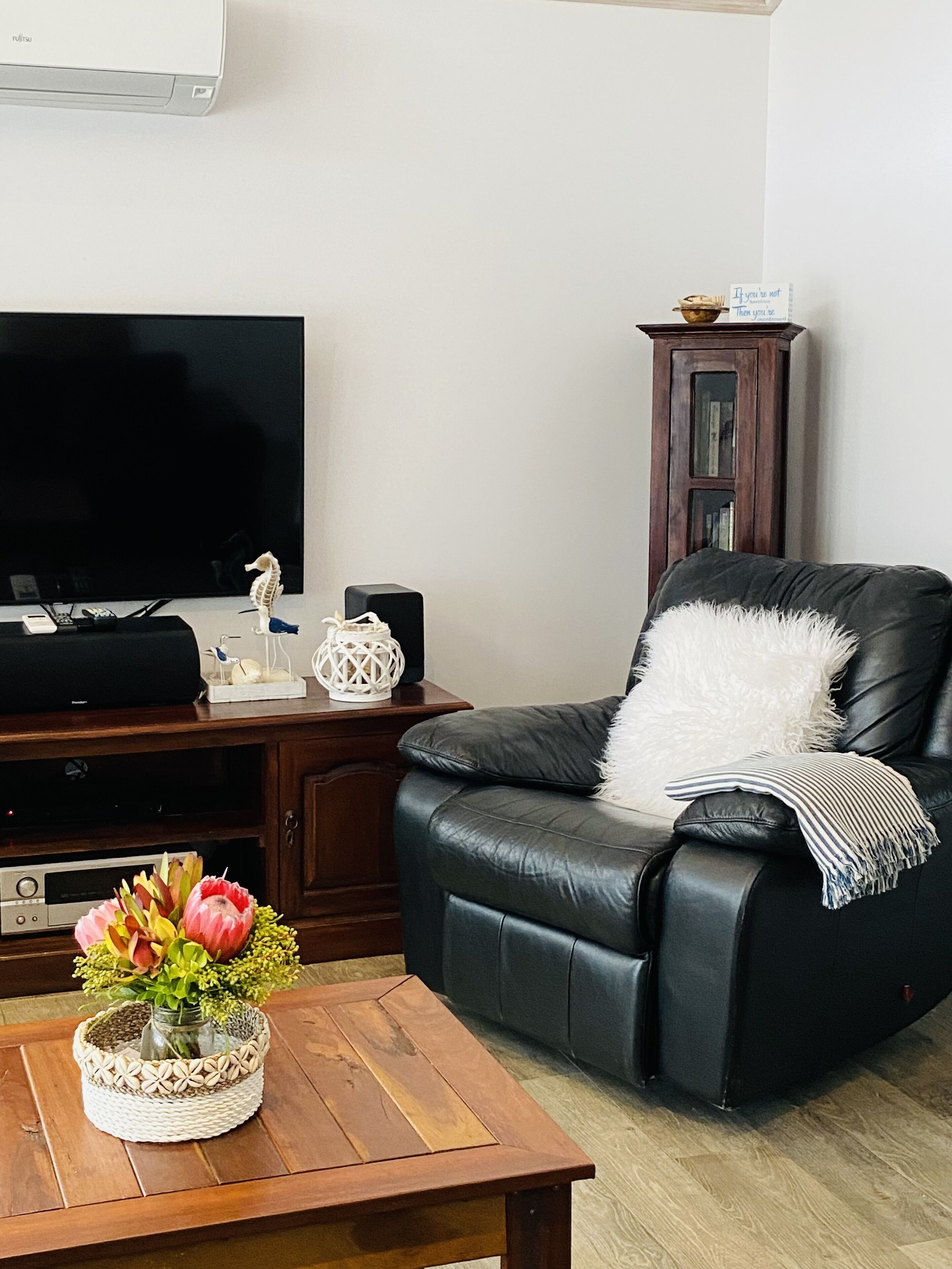 New Pet friendly  home & very close to dog beaches & Old Dunsborough bay — image 12